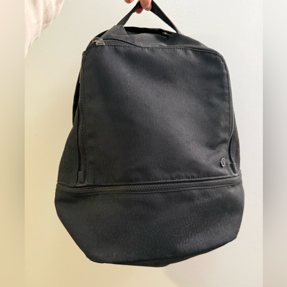 Lululemon Backpack with Laptop Compartment - Black LIKE NEW